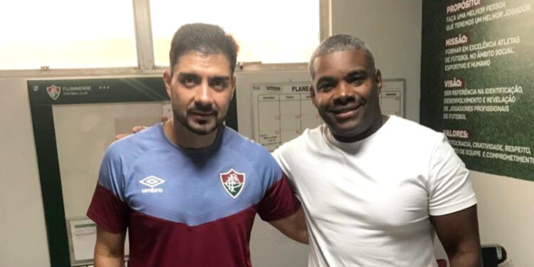 Alex Nascimento treinador e agenciador referência do futebol de base