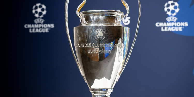 Champions 24/25: Real Madrid pega City; veja confrontos dos playoffs