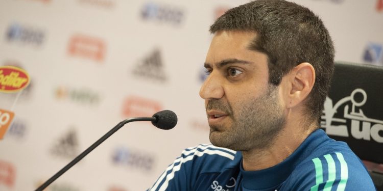Demitido por Bap, Tannure critica sucessores no DM do Flamengo: “Estavam aposentados”