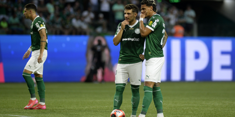 Palmeiras se complica em briga por classificação às quartas do Paulistão; veja cenários