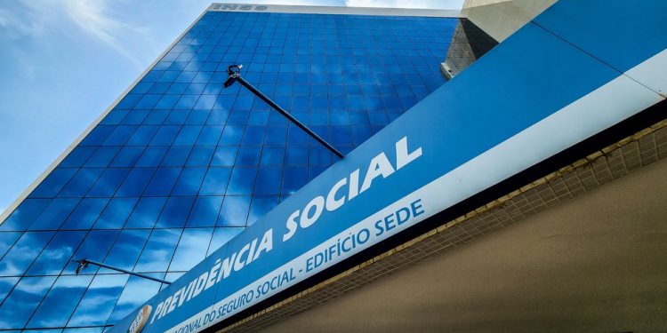 Fraude no INSS: como descobrir se você teve valores descontados e o que fazer; passo a passo