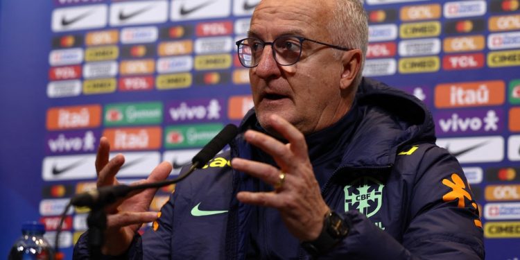 Corinthians quer solução rápida com Dorival após negativa de Tite para tentar evitar filme repetido