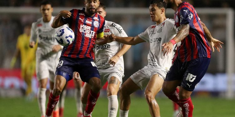 Análise: Bahia não mata jogo, sofre e repete roteiro em empate com o Santos