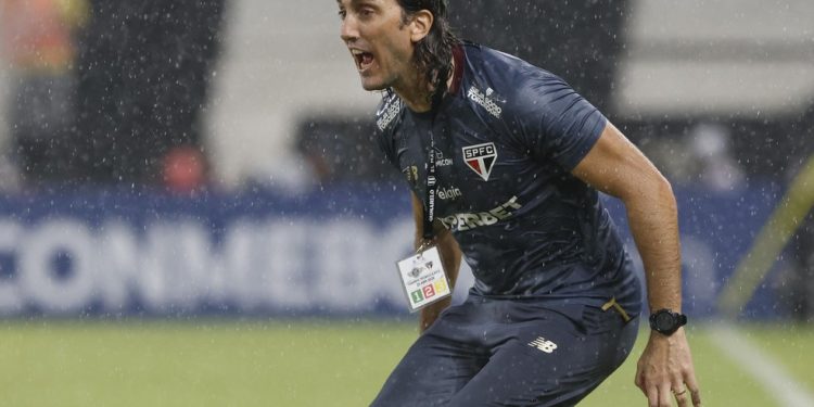 Análise: São Paulo entra nos trilhos com Zubeldía, vê garotos brilharem e vive dias de paz