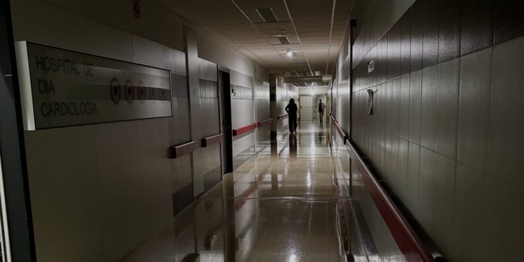 Apagão massivo atinge Portugal e outros países da Europa