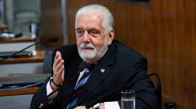 Jaques Wagner diz que acha ‘ótimo’ projeto para reduzir penas do 8/1 se não incluir mandantes