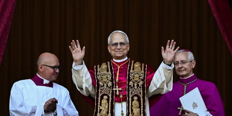 Robert Prevost, 69, é o novo papa Leão 14, primeiro americano da história