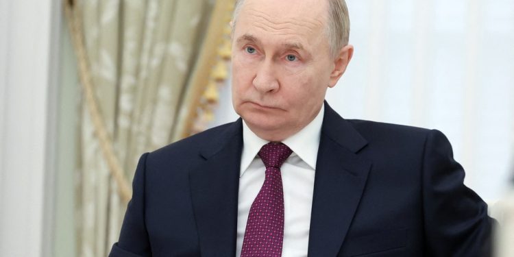 Putin diz que ataque dos EUA no Irã é ‘infundado’ e aproxima mundo de ‘grande perigo’