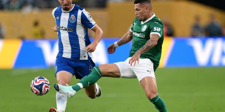 Análise: Palmeiras empolga “em casa” nos EUA, mas estreia na Copa de Clubes deixa gosto amargo