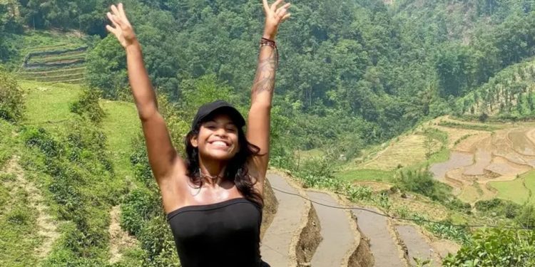 Juliana Marins, brasileira que caiu em trilha de vulcão na Indonésia, é encontrada morta