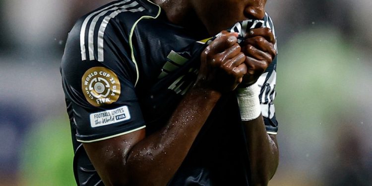 Vini Jr abre o jogo sobre reencontro com o Flamengo e se declara ao Real Madrid: “Clube da minha vida”