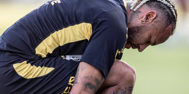 Ausência dupla de Neymar não muda planos de Ancelotti para o astro