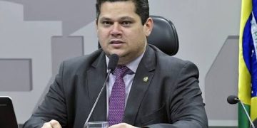 Senado deve desacelerar PEC da Blindagem e avalia haver desgaste
