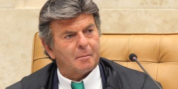 Mesmo na 2ª Turma, Fux tem caminho para tentar julgar recurso de Bolsonaro na tentativa de golpe