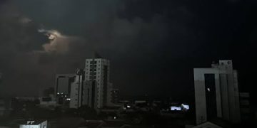 Apagão durante a madrugada é registrado em ao menos 24 estados e no DF